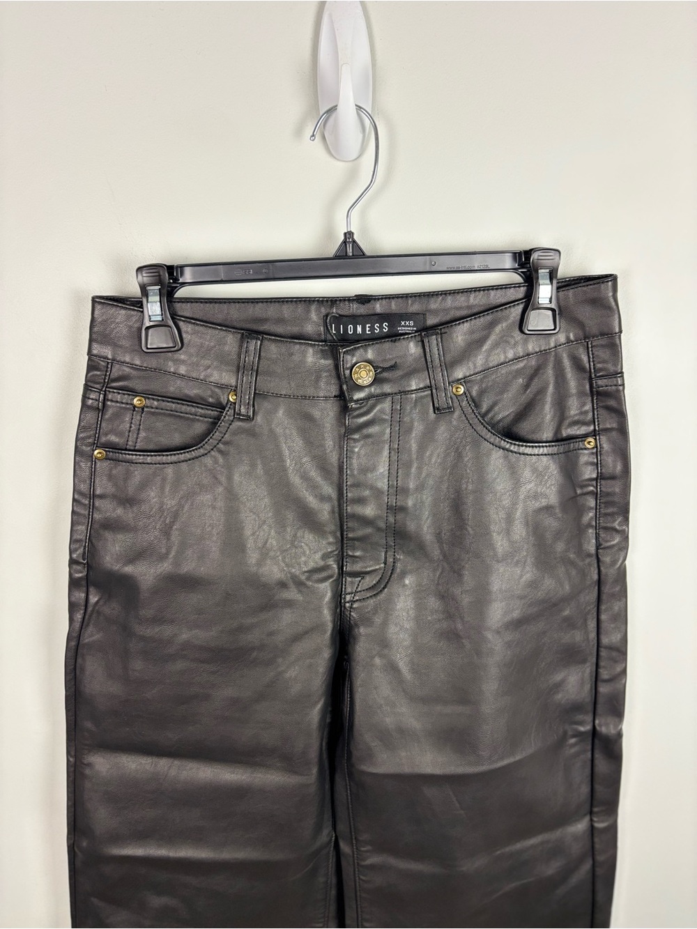 Lioness Top Model Jean in Onyx Faux Leather Size XXS - Picture 5 of 15